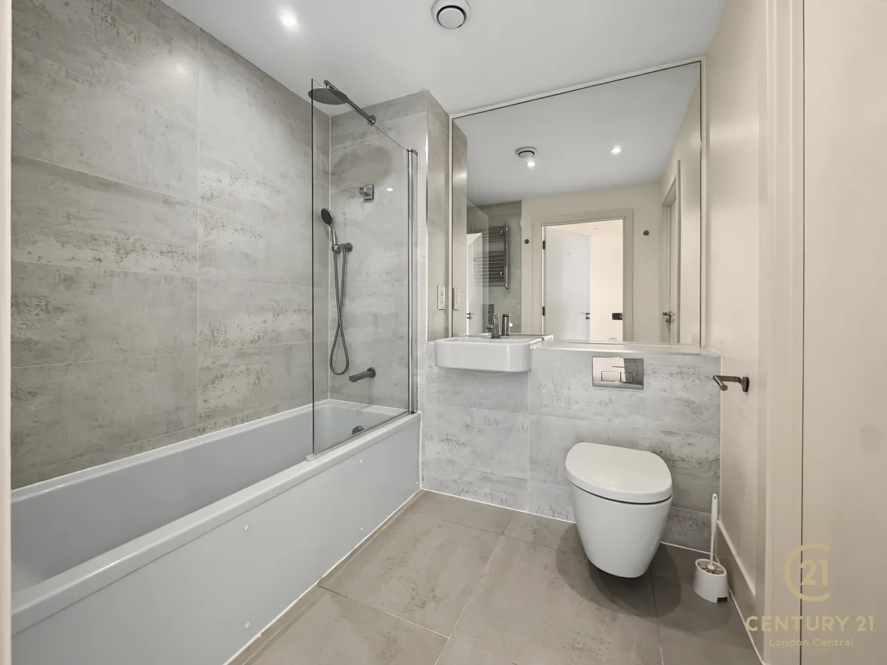 Lakeside Drive, Park Royal, NW10, photo 14
