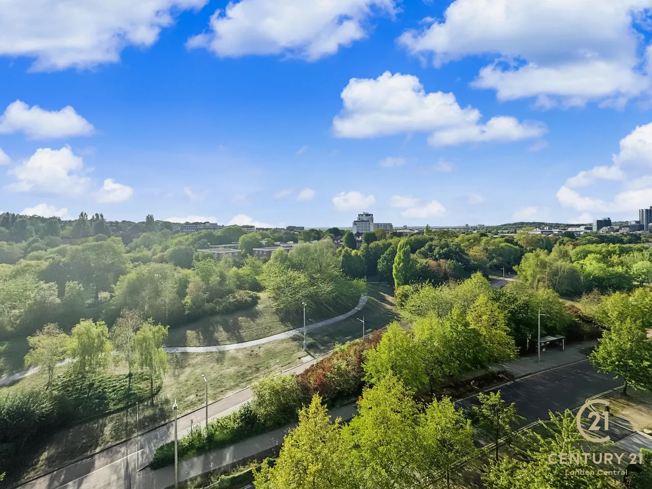 Lakeside Drive, Park Royal, NW10, photo 7