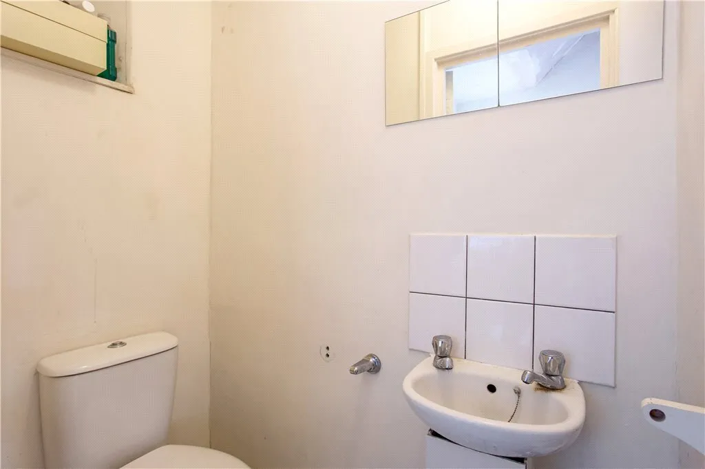 Morris House, Solon New Road Estate, London, SW4, photo 13