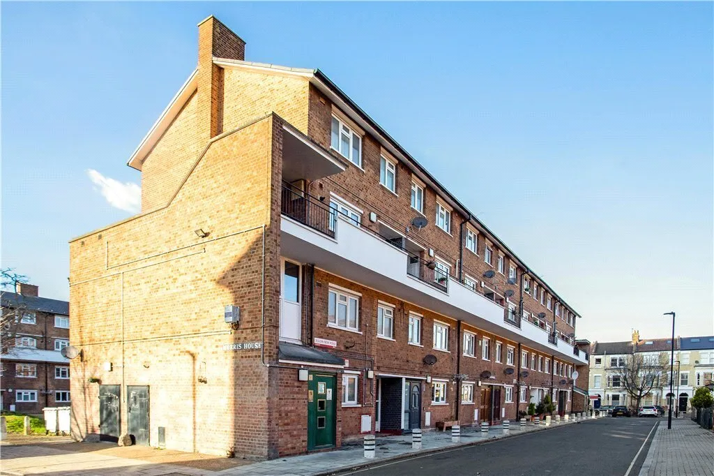 Morris House, Solon New Road Estate, London, SW4, photo 6