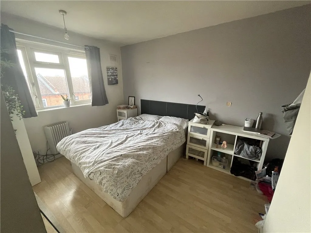 Morris House, Solon New Road Estate, London, SW4, photo 7