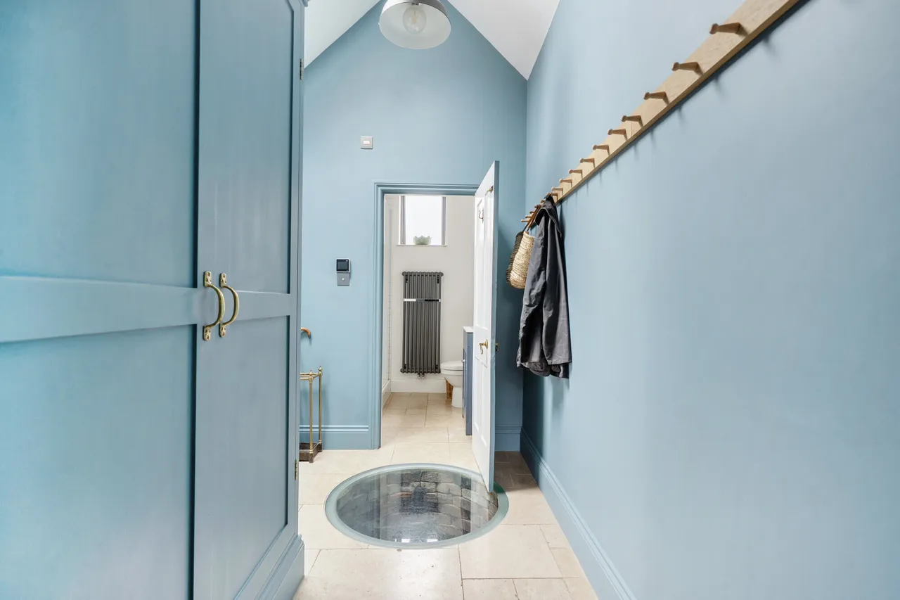 Petworth Road, Haslemere, GU27, photo 9