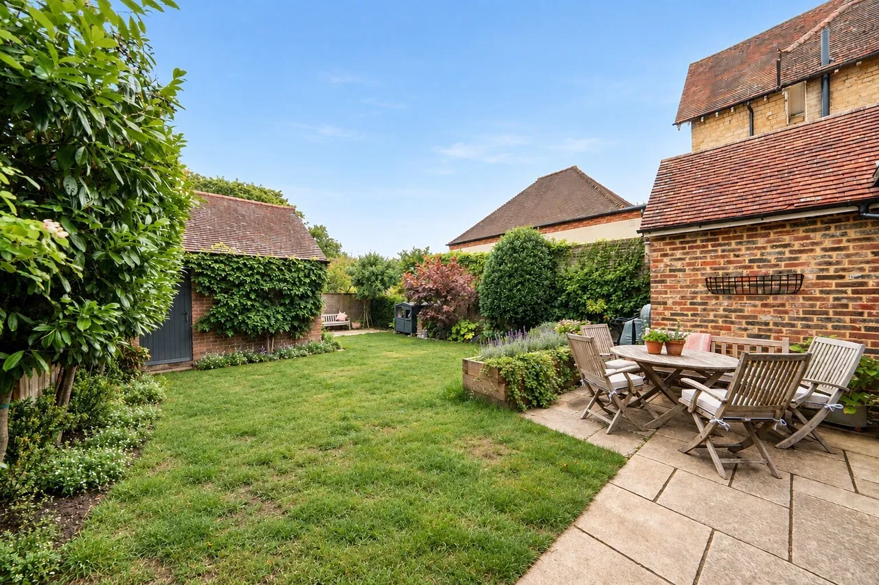 Petworth Road, Haslemere, GU27, photo 18
