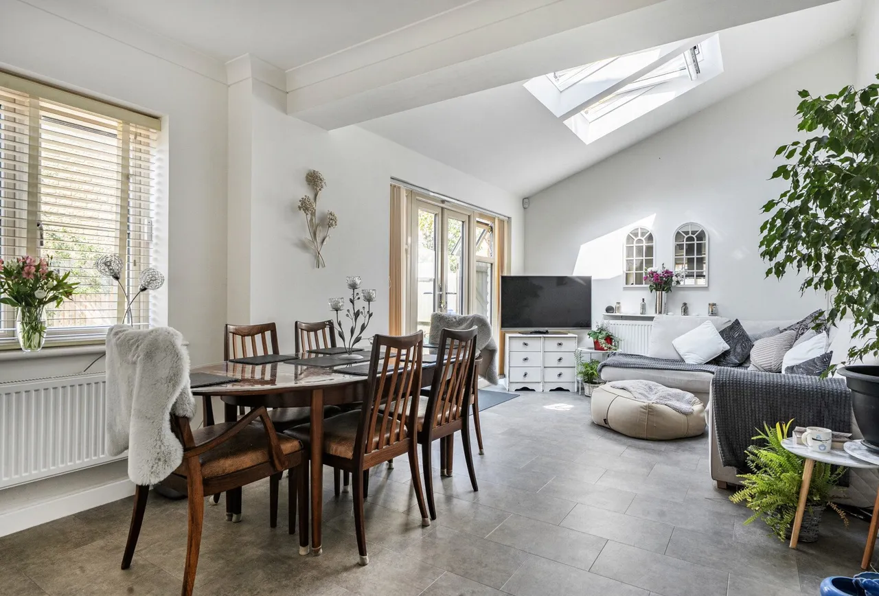 Spitfire Drive, Witney, OX29 7BF, photo 3
