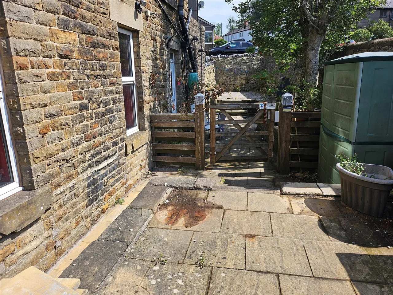 Leek Road, BUXTON, Derbyshire, SK17, photo 15