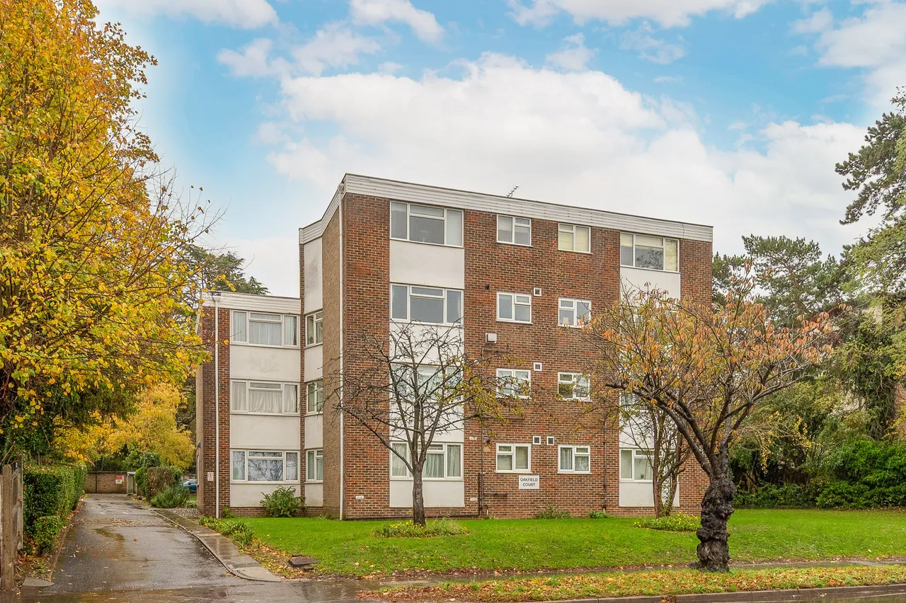 1 bed flat for sale — 16 Oakfield Court, 252 Pampisford Road, South Croydon