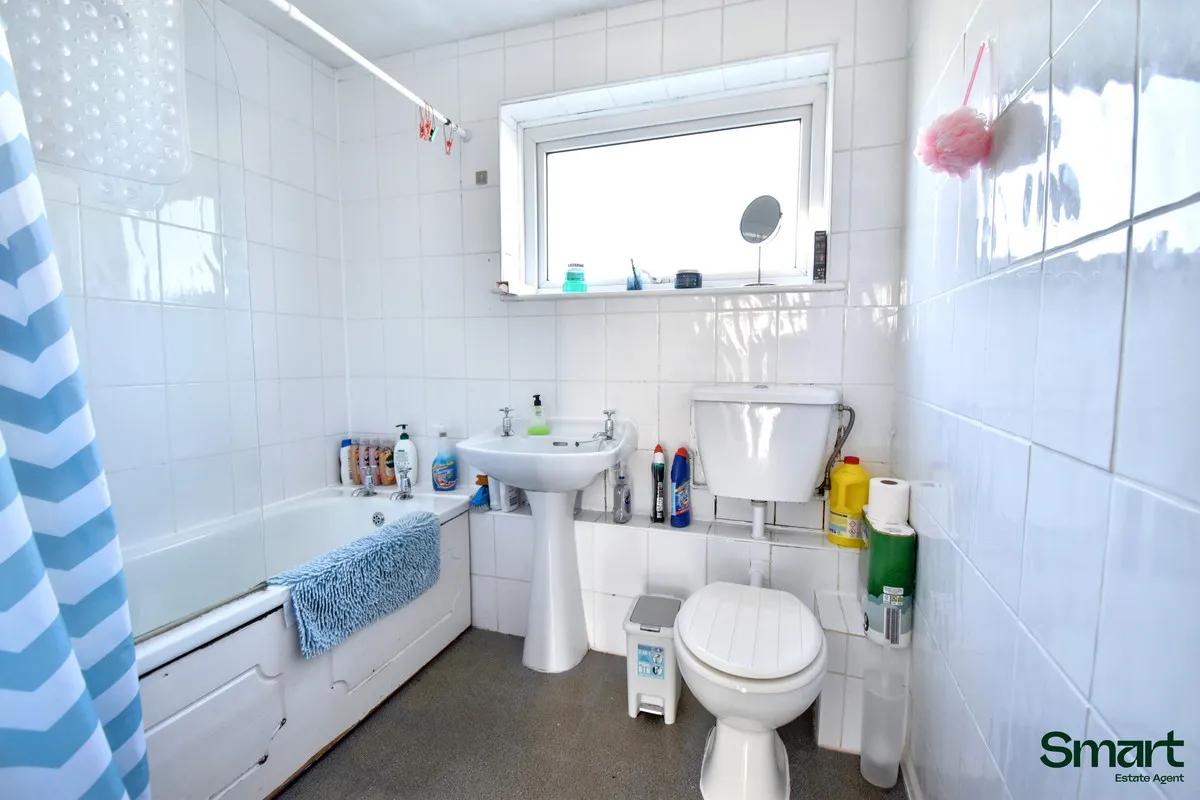 Coates Road, Exeter, EX2, photo 8