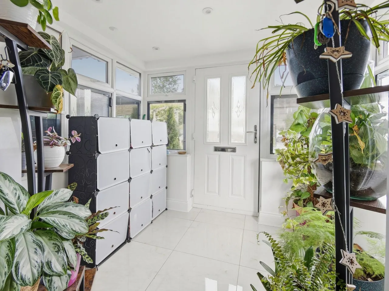 Long Lane, Carlton-In-Lindrick, S81, photo 5