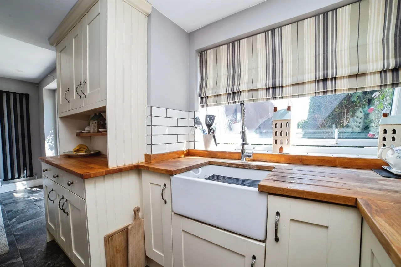 Mansfield Road, South Normanton, DE55, photo 9