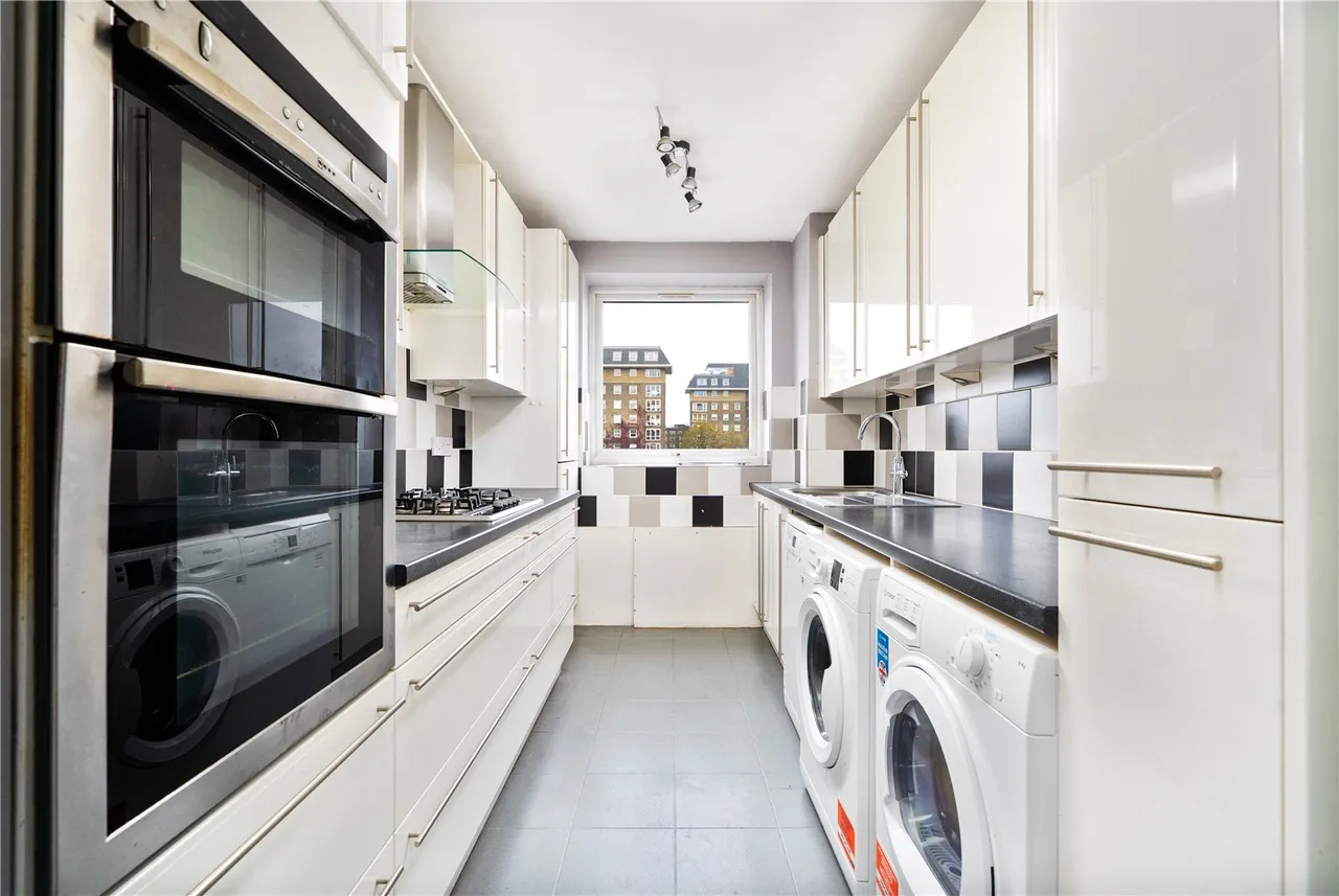 Blair Court, Boundary Road, St John's Wood, London, NW8 6NT, photo 5