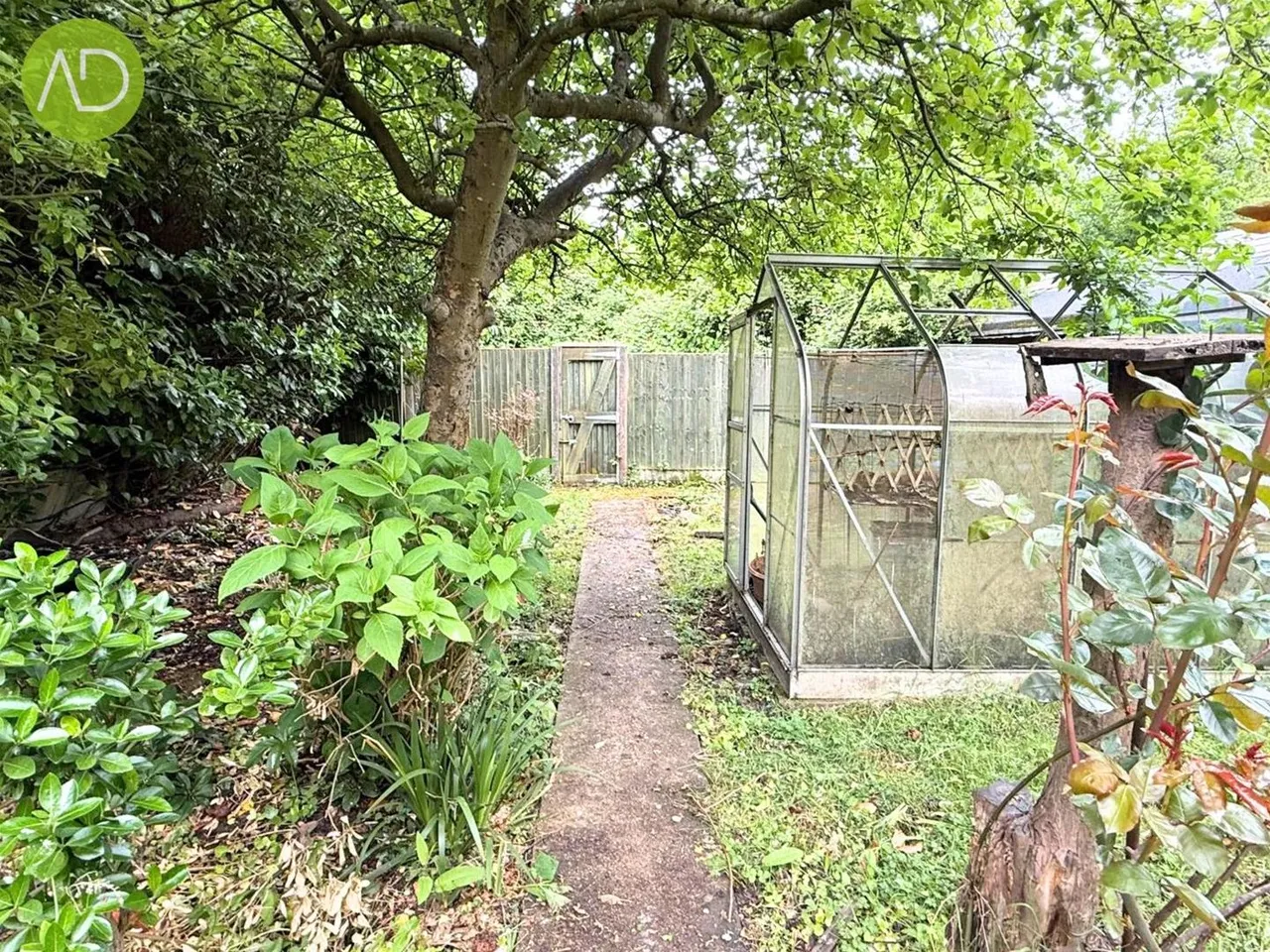 Pecks Hill Nazeing, Waltham Abbey EN9 2NX, photo 19