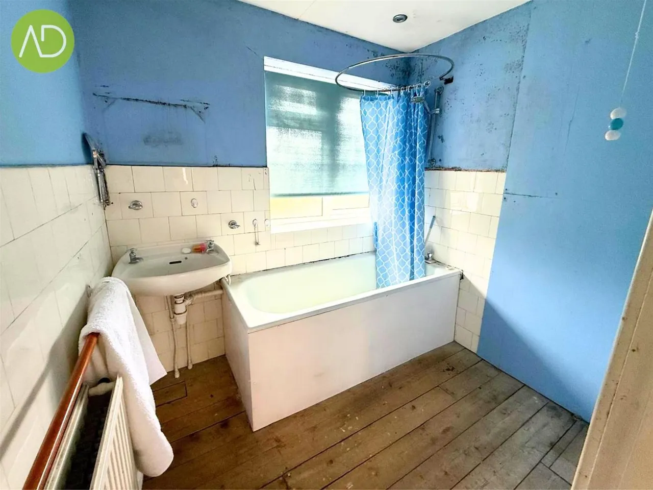 Pecks Hill Nazeing, Waltham Abbey EN9 2NX, photo 13
