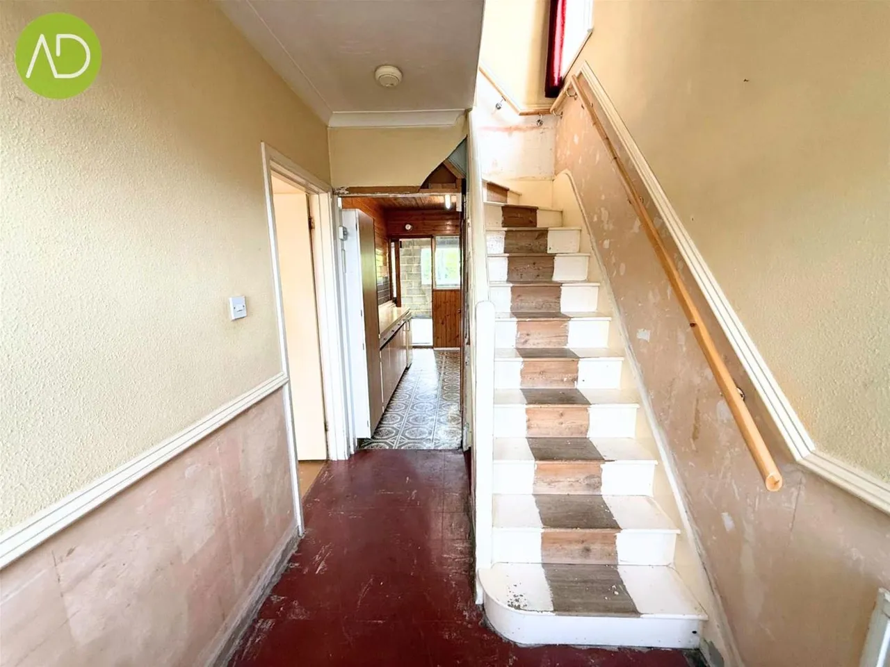 Pecks Hill Nazeing, Waltham Abbey EN9 2NX, photo 9