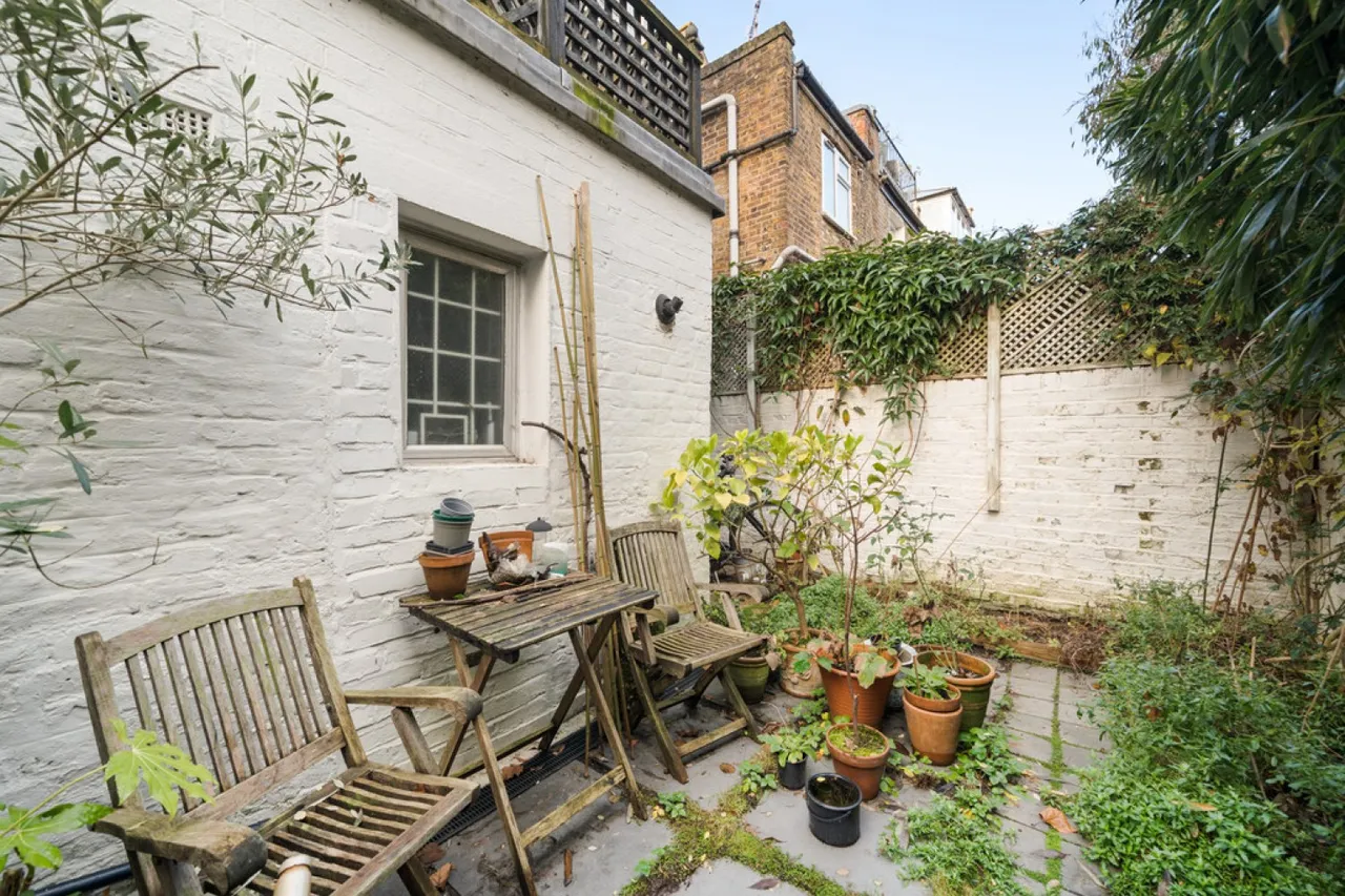 Tetcott Road, Chelsea, photo 9
