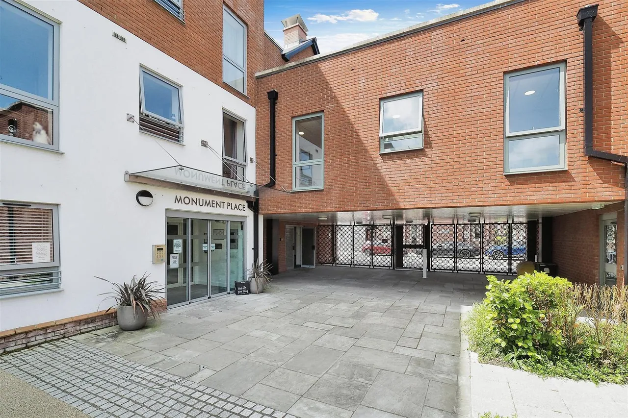 Endless Street, Salisbury, SP1, photo 11