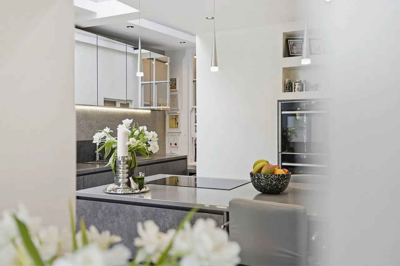 Prestbury Road, Macclesfield, photo 8