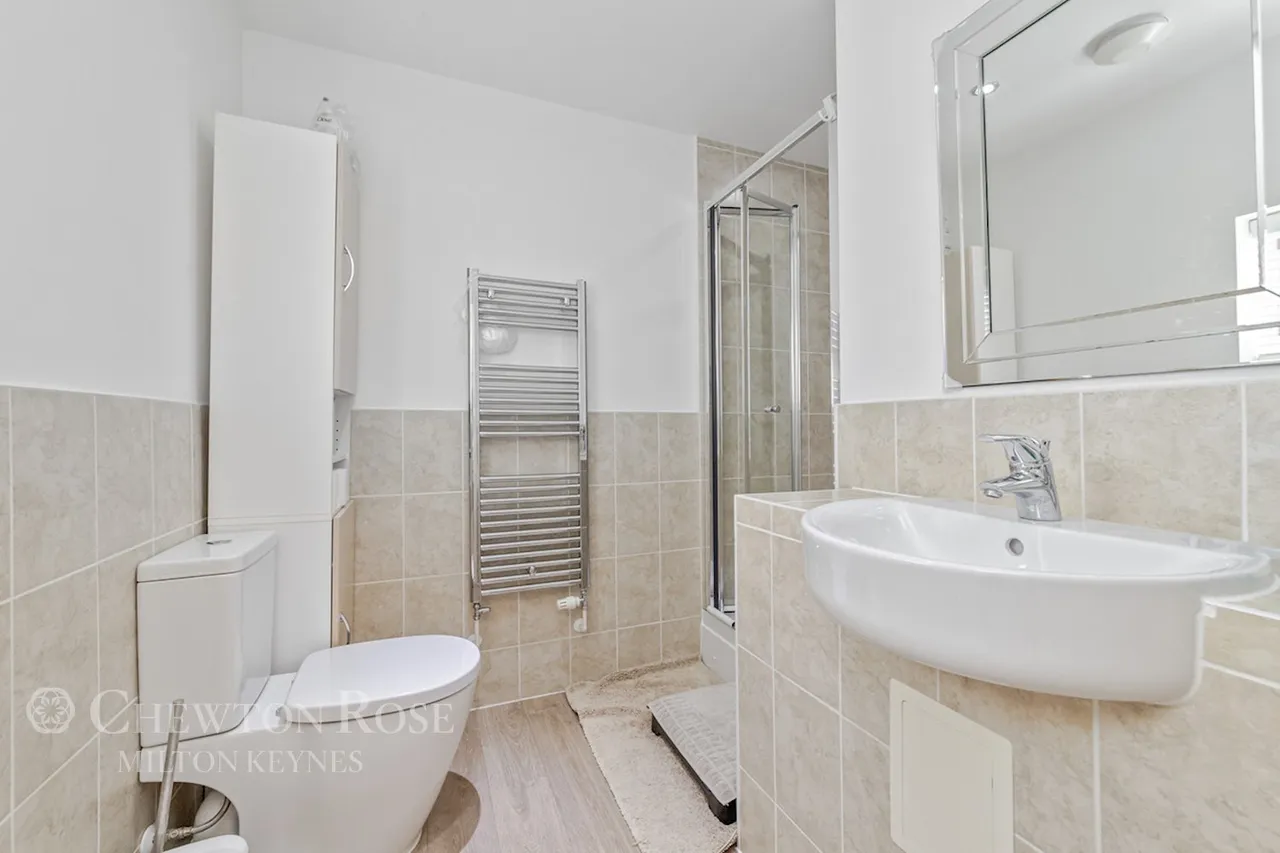 Folkes Road, Wootton, photo 24