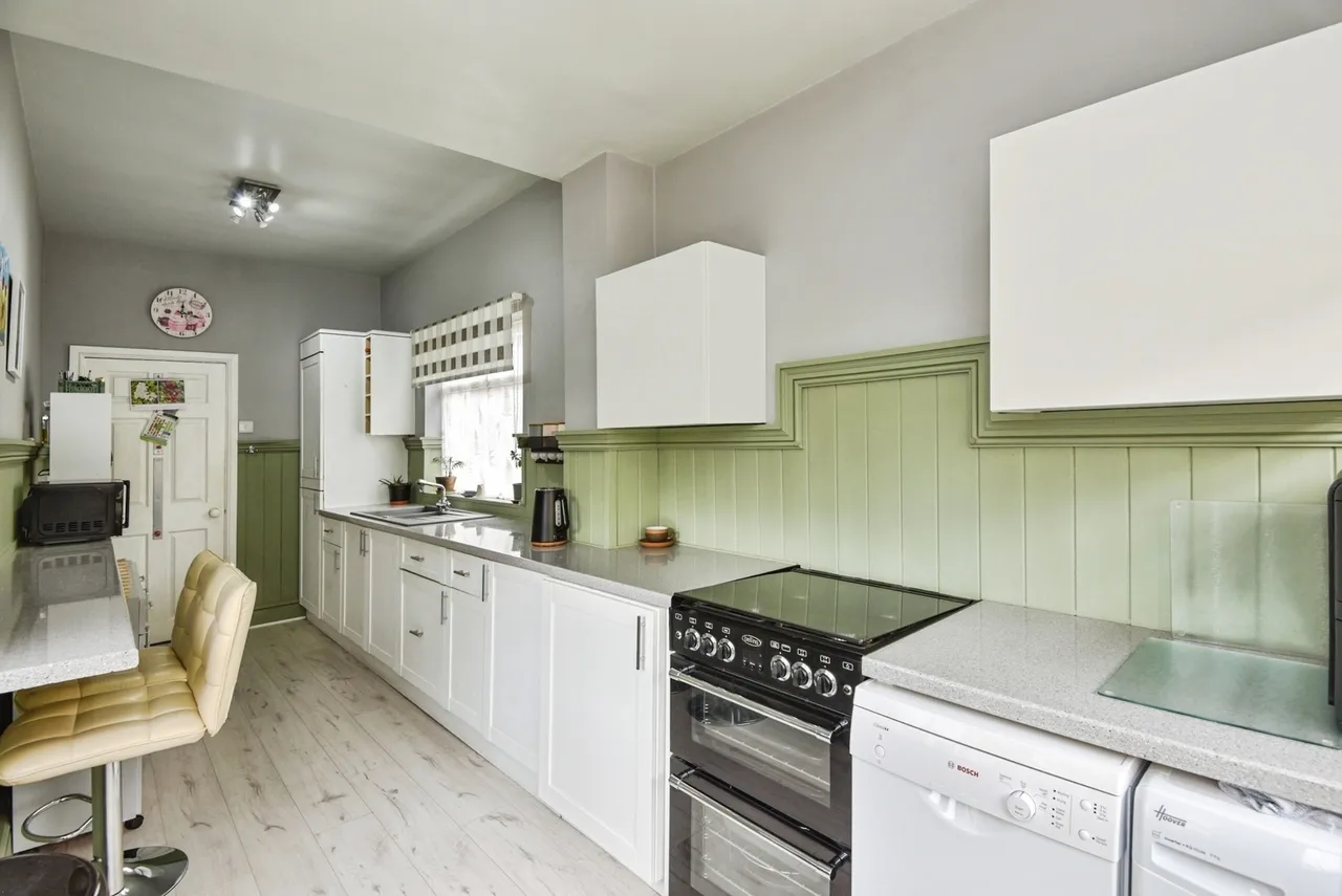 Chatsworth Road, Morecambe, LA4, photo 9