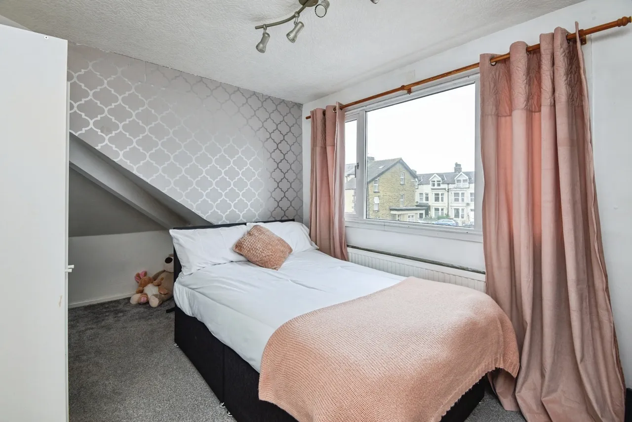 Chatsworth Road, Morecambe, LA4, photo 16