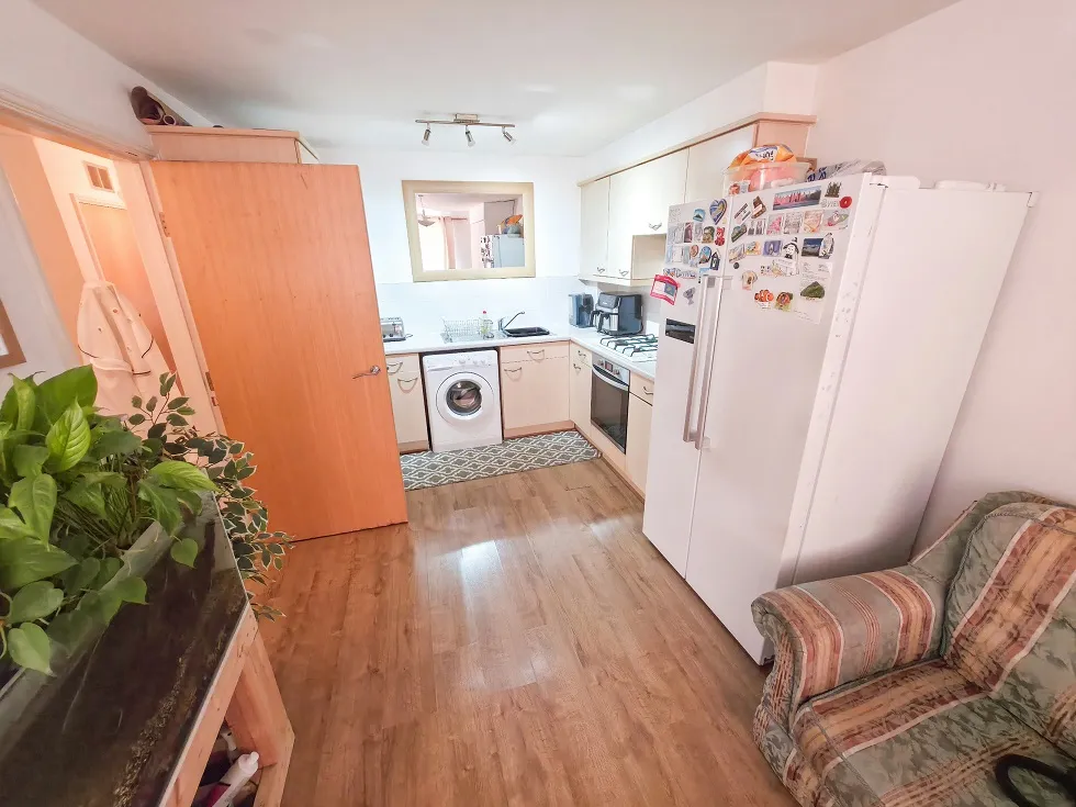 Chertsey Road, Lower F, photo 6