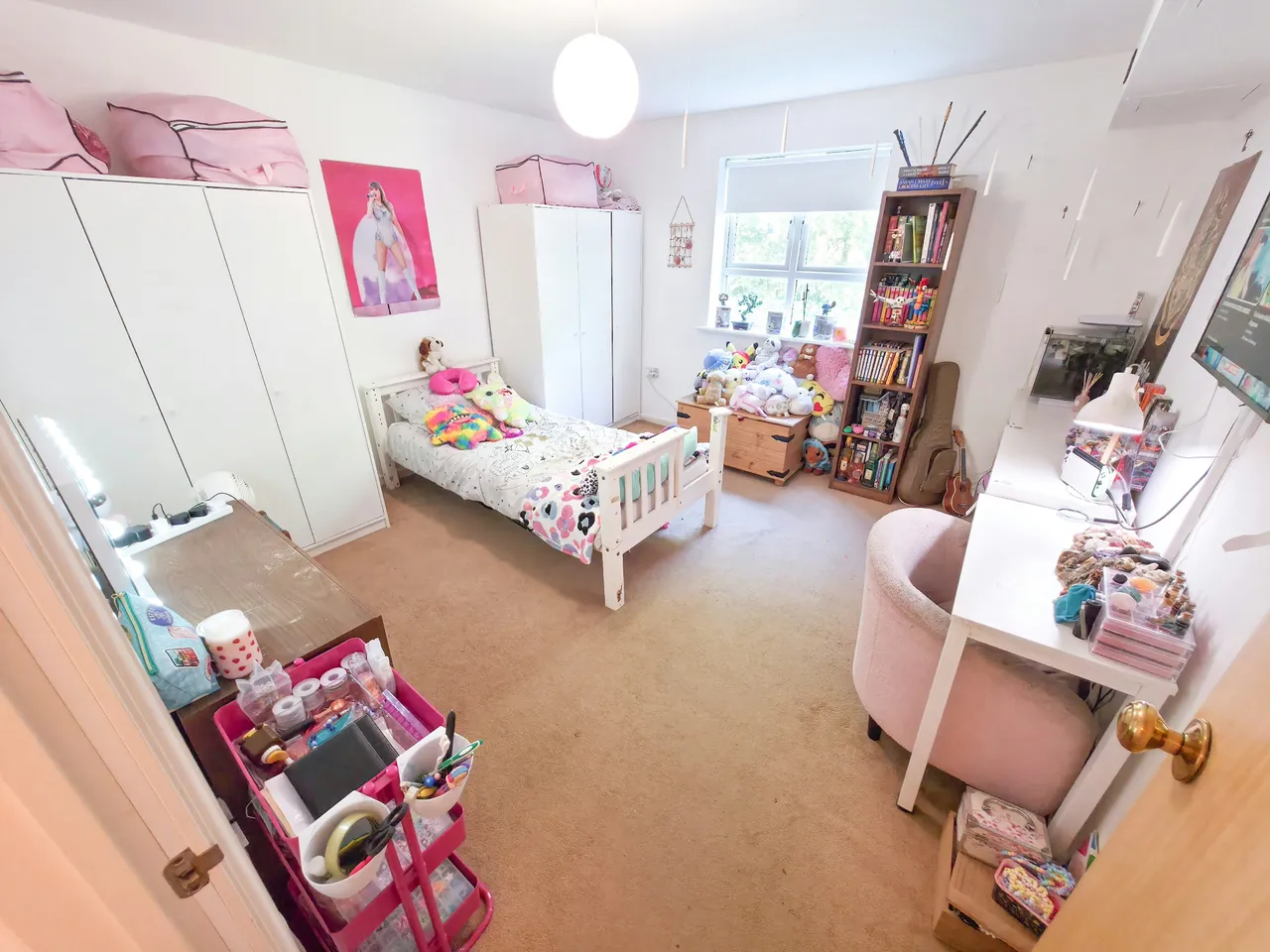 Chertsey Road, Lower F, photo 8