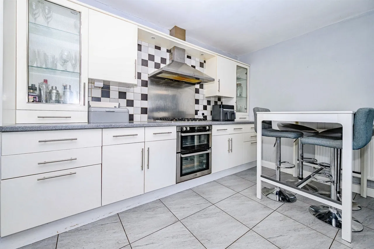 Rumballs Road, HEMEL HEMPSTEAD, photo 7