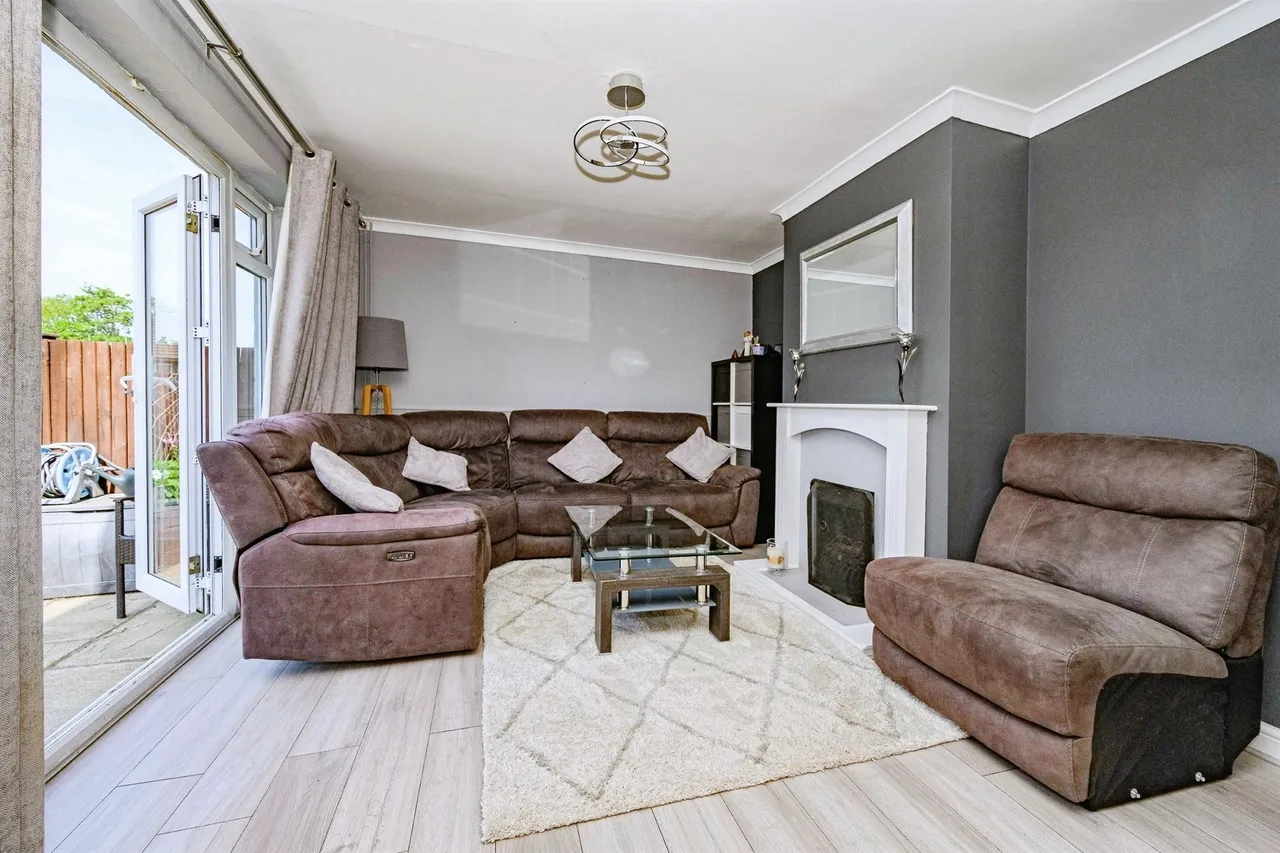 Rumballs Road, HEMEL HEMPSTEAD, photo 2