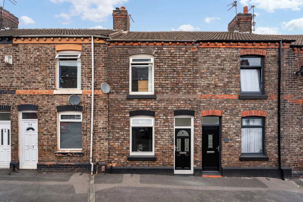 2 bed house for sale — Foster Street, Widnes, Widnes, WA8 6EU