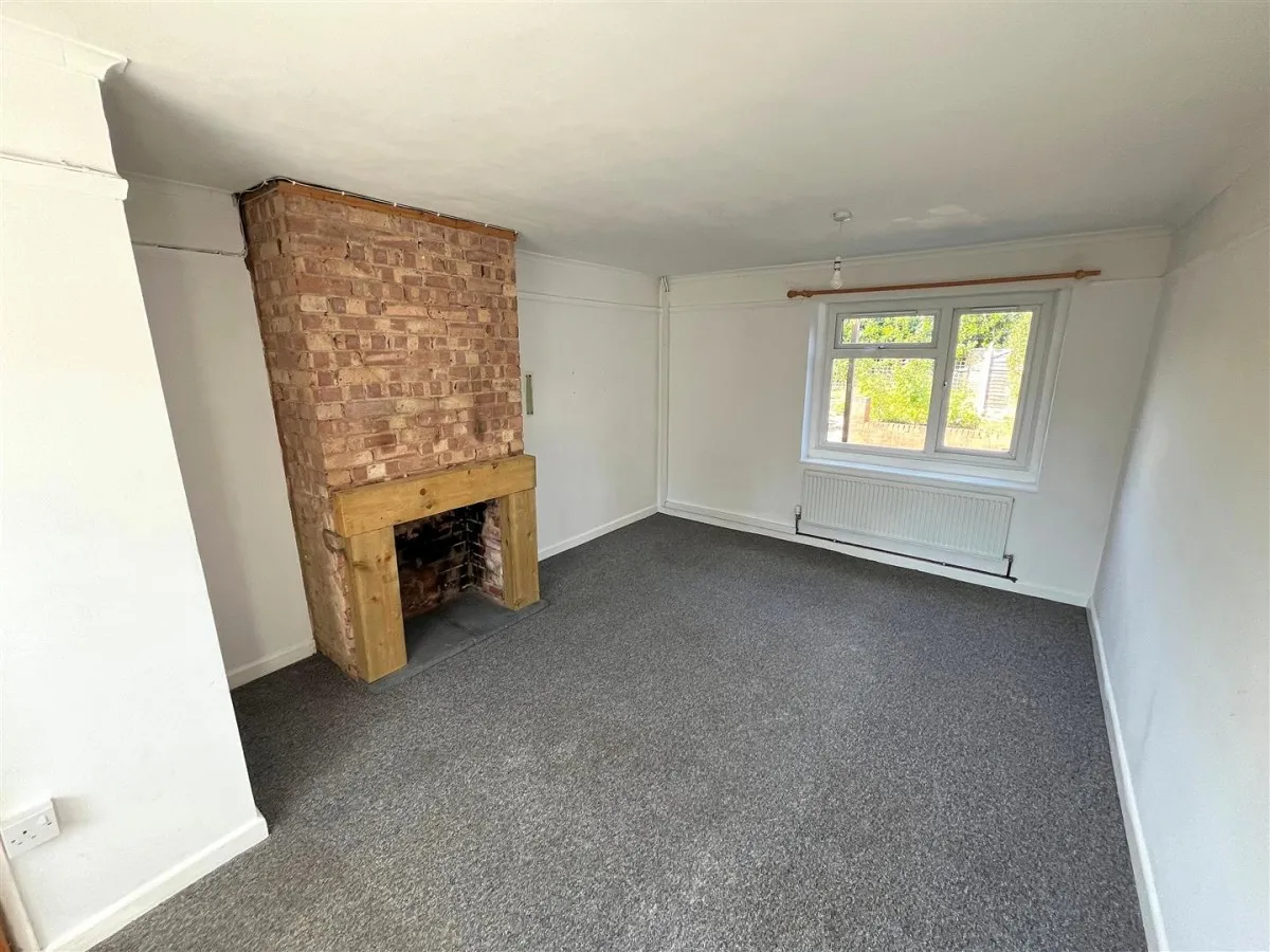 Vauxhall, Newent, GL18, photo 16