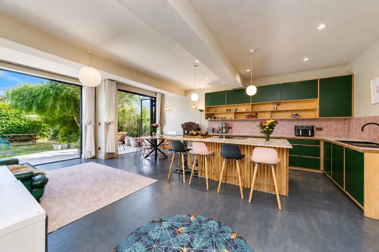 Raphael Road, Hove, BN3, photo 2