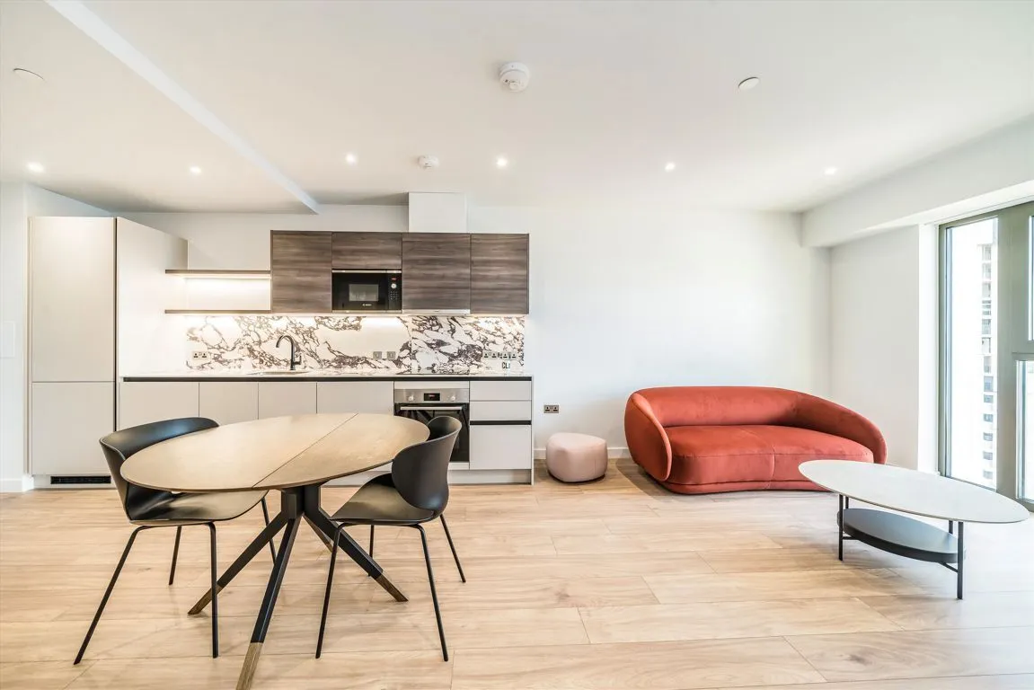 1 bed flat to rent — Victoria Road, North Acton