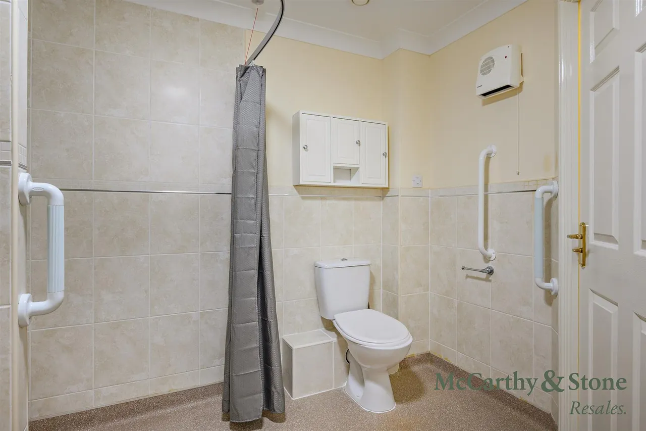 Buckingham Road, Brackley, NN13, photo 20