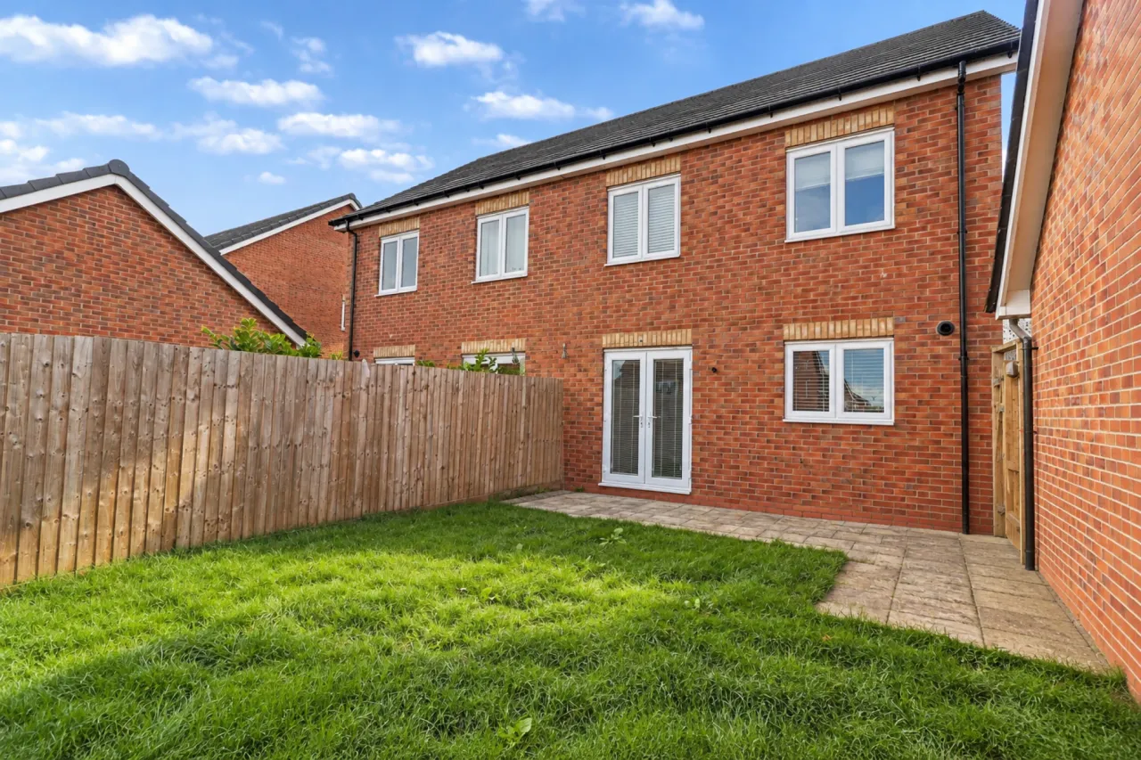 Bellis Court, Stafford, photo 17