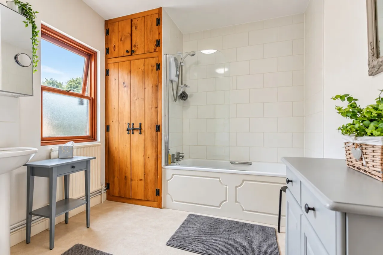 Barroon, Castle Donington, DE74, photo 9