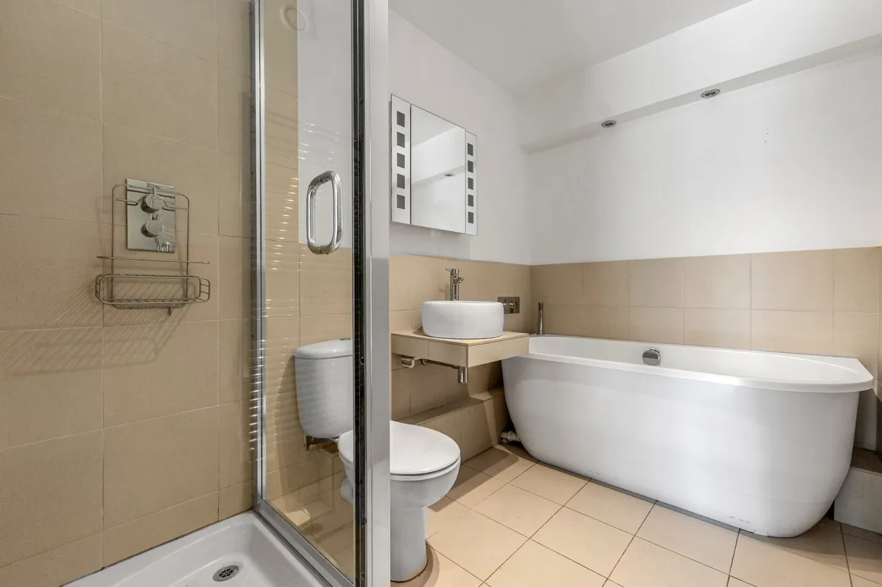 Grosvenor Road, London, SW1V, photo 5