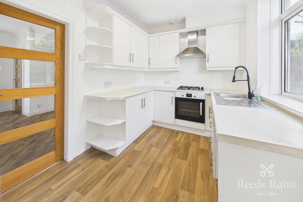 Nethershire Lane, Sheffield, S5, photo 2