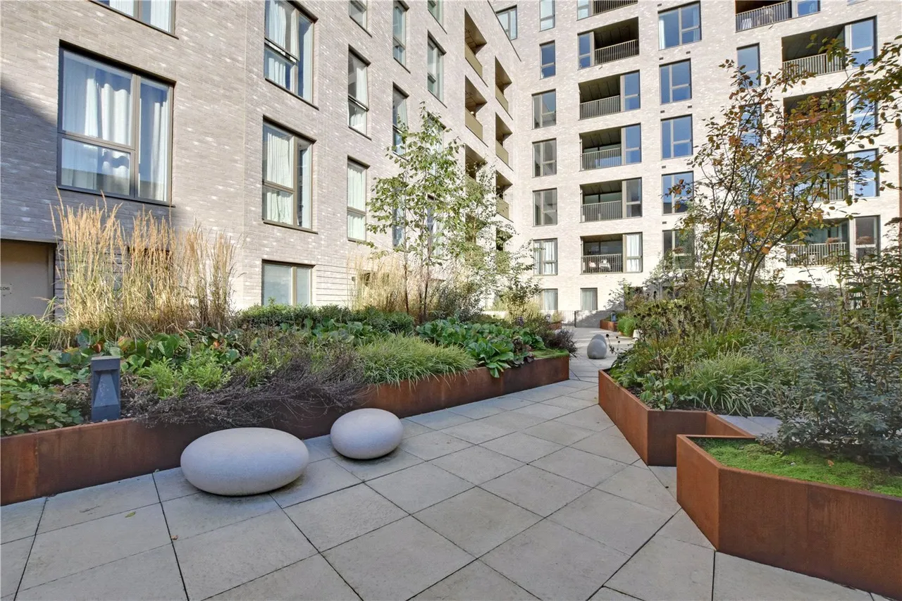 Wheatley House, Warman Walk, Greenwich, London, SE10, photo 6