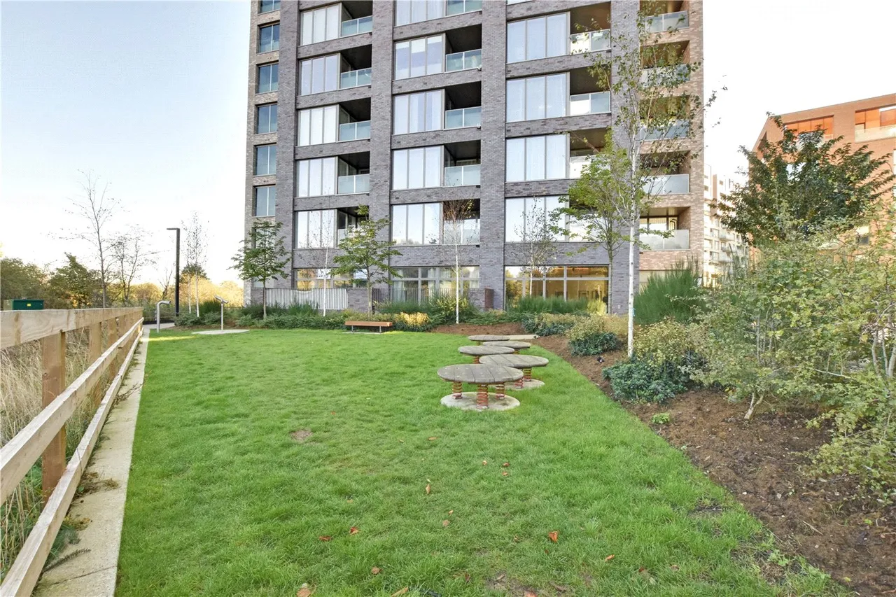 Wheatley House, Warman Walk, Greenwich, London, SE10, photo 8