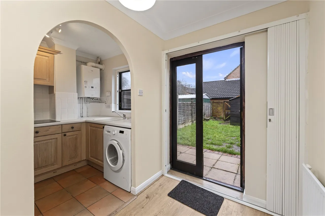 Partridge Road, Hampton, TW12 3SB, photo 3