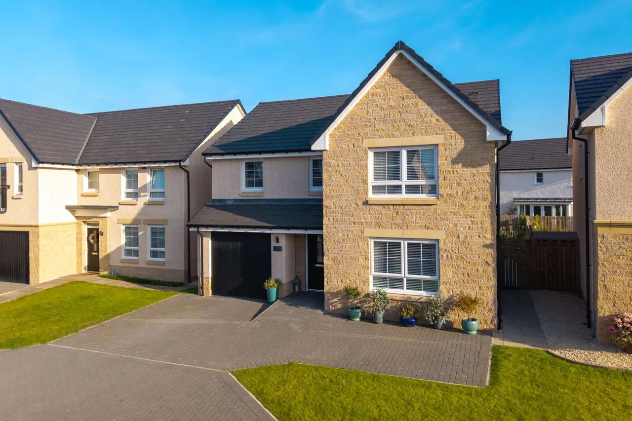 4 bed new development for sale — Annie Paton Road, St. Andrews, Fife, KY16 8BS