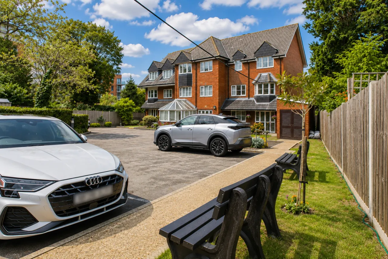 Alexandra Road, Old Town, HP2, photo 10