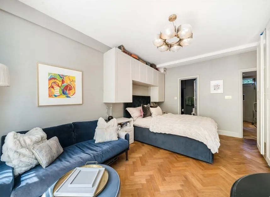 Shepherds Bush Road, Hammersmith, W6, photo 4