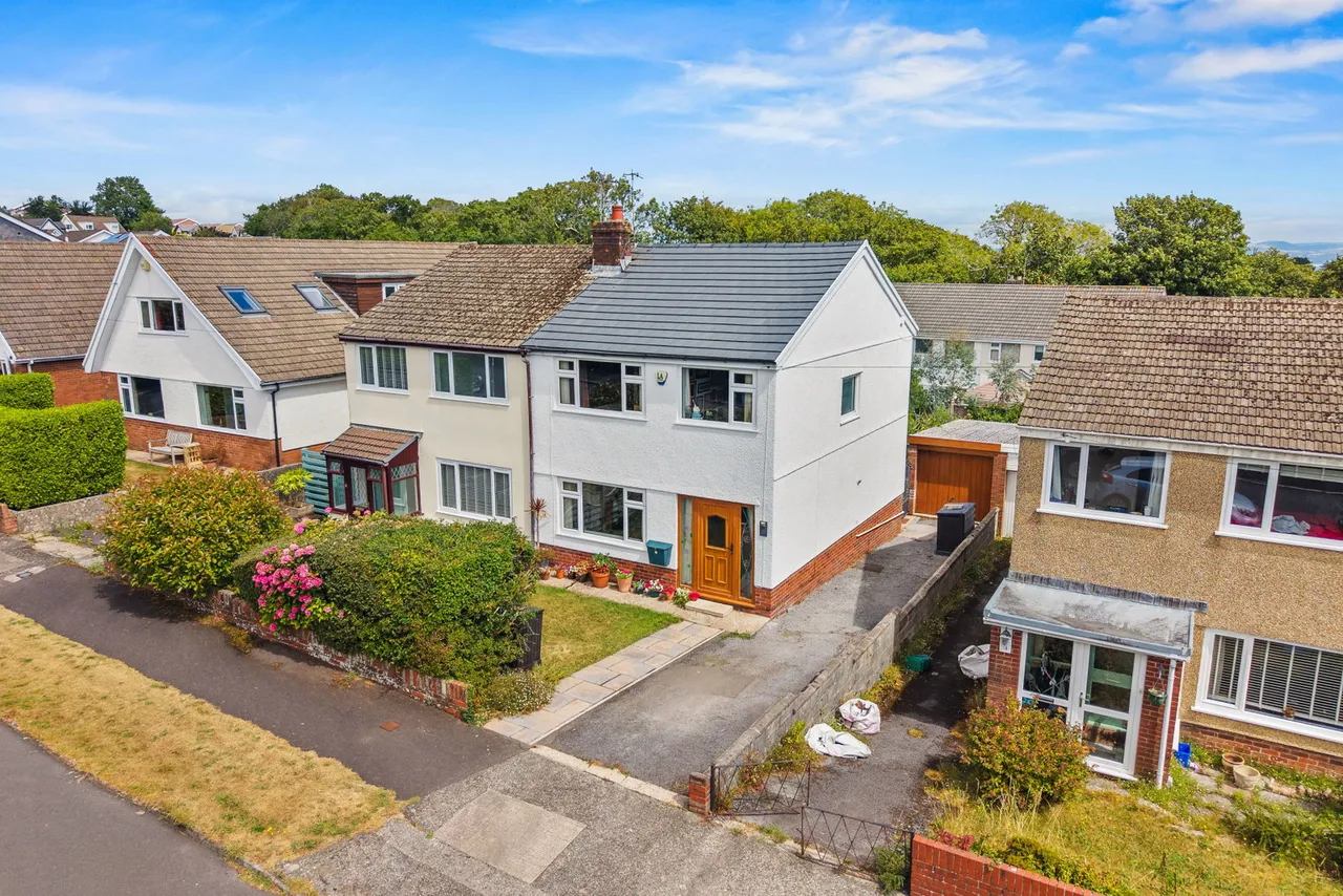 3 bed house for sale, The Orchard, Newton, SA3