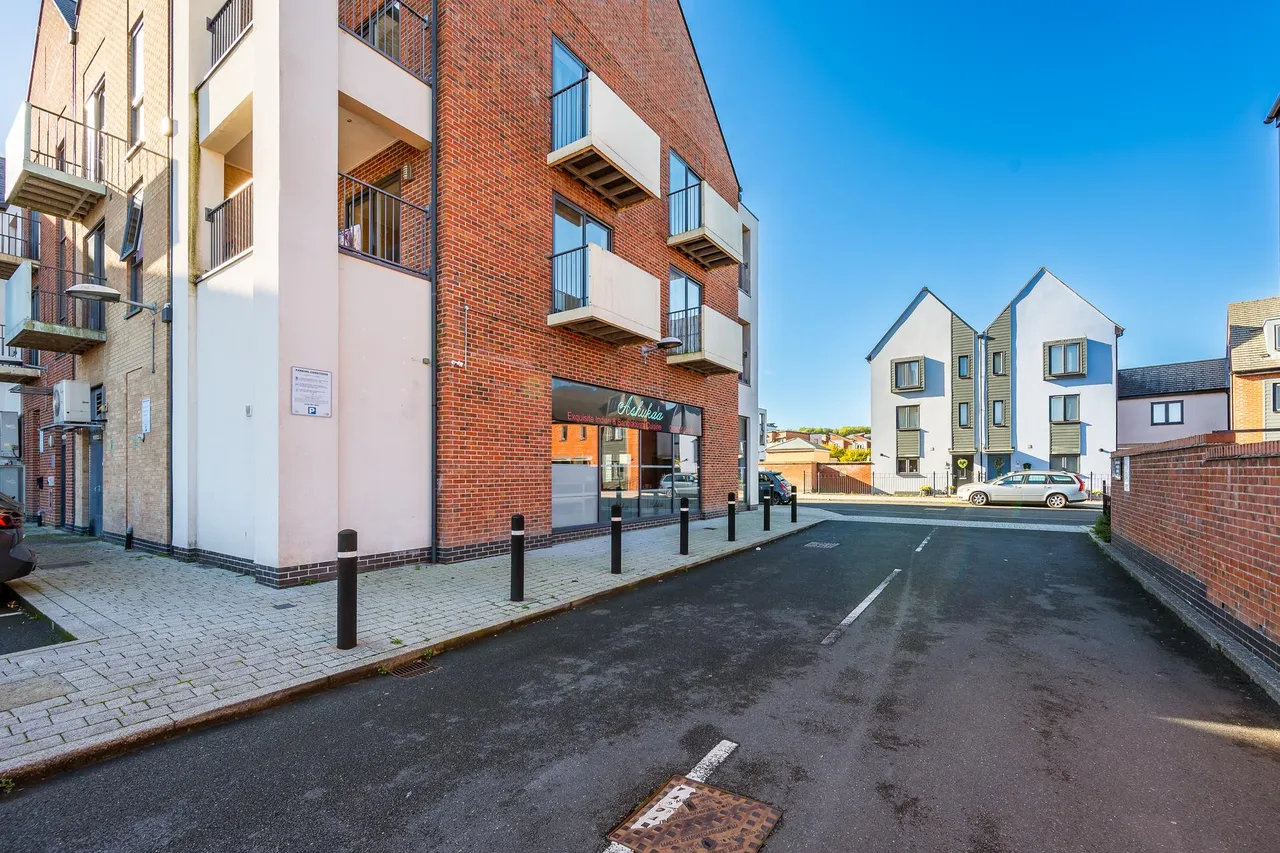 Poyner Court, Lawley, TF3, photo 22