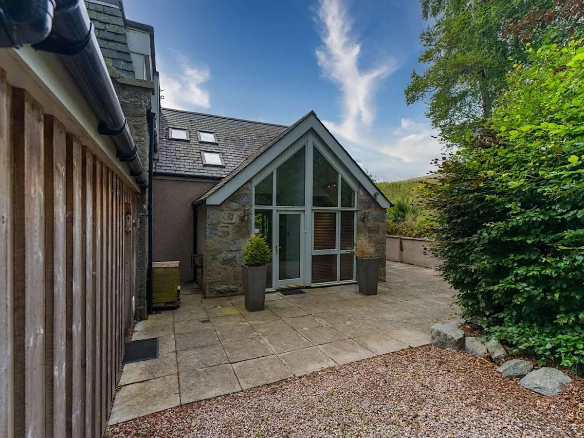 Old Schoolhouse, Tullynessle, Alford, Aberdeenshire, AB33 8QR, photo 2