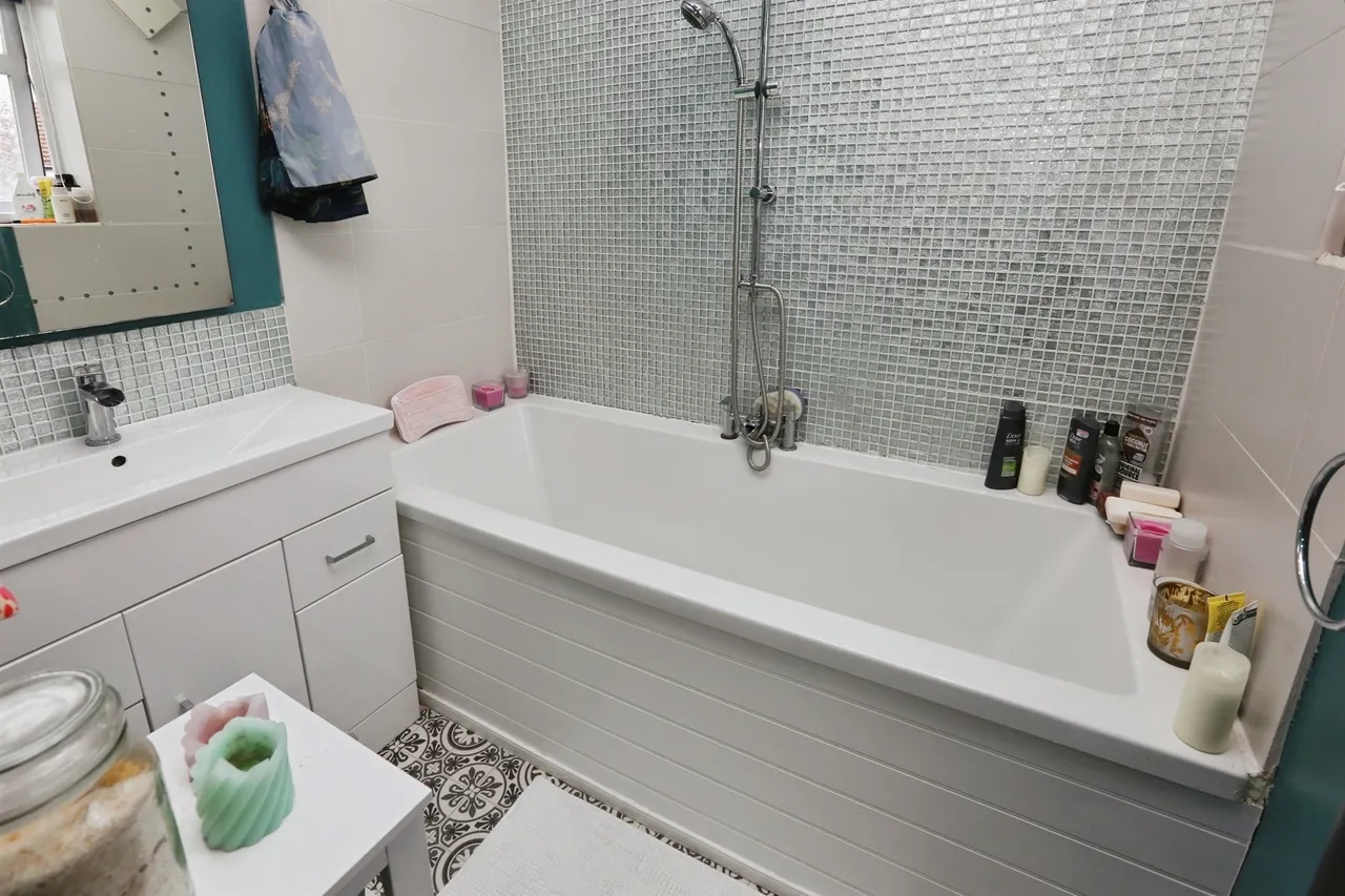 Dunkeld Road, Gosport, photo 8