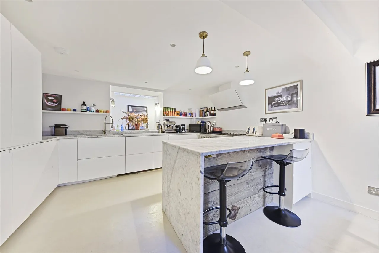 Wellington Row, Hackney, E2, photo 5