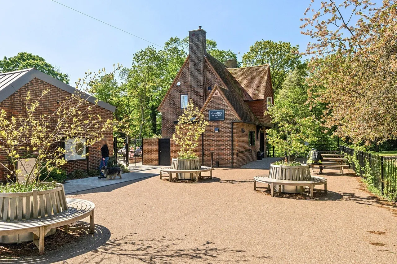 Parkside, London, SE3, photo 13
