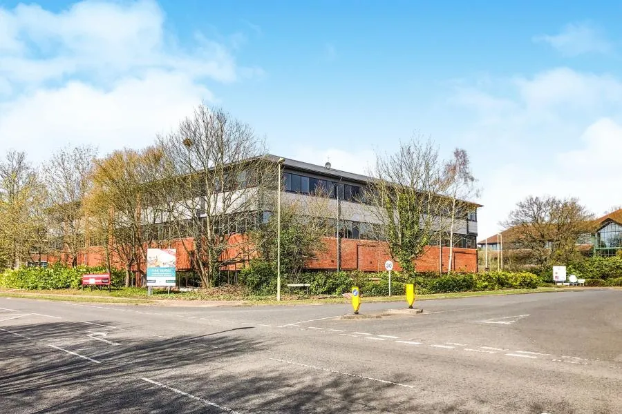 Harvest Crescent, Fleet, GU51, photo 8