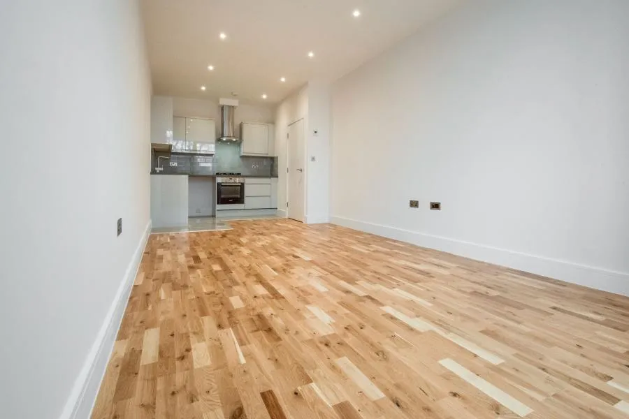 Harvest Crescent, Fleet, GU51, photo 3
